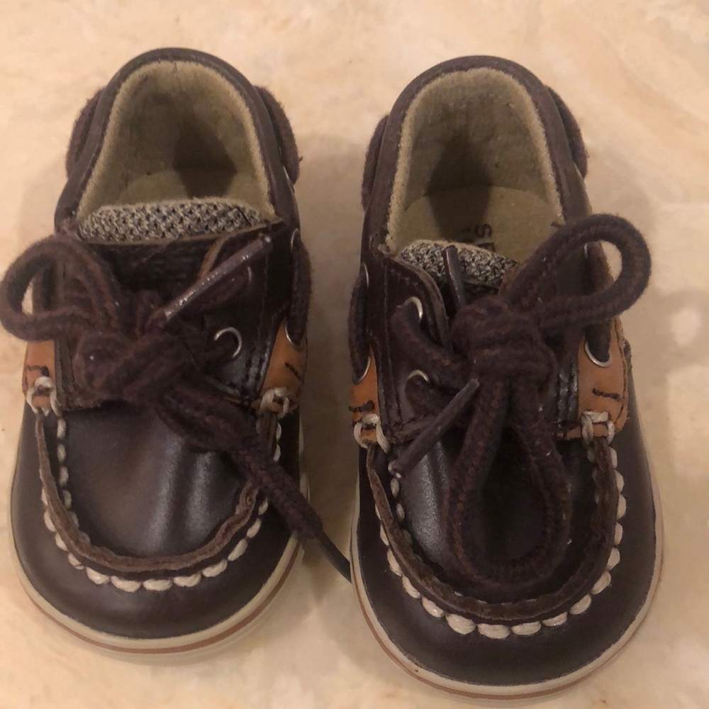 Sperry Topsiders